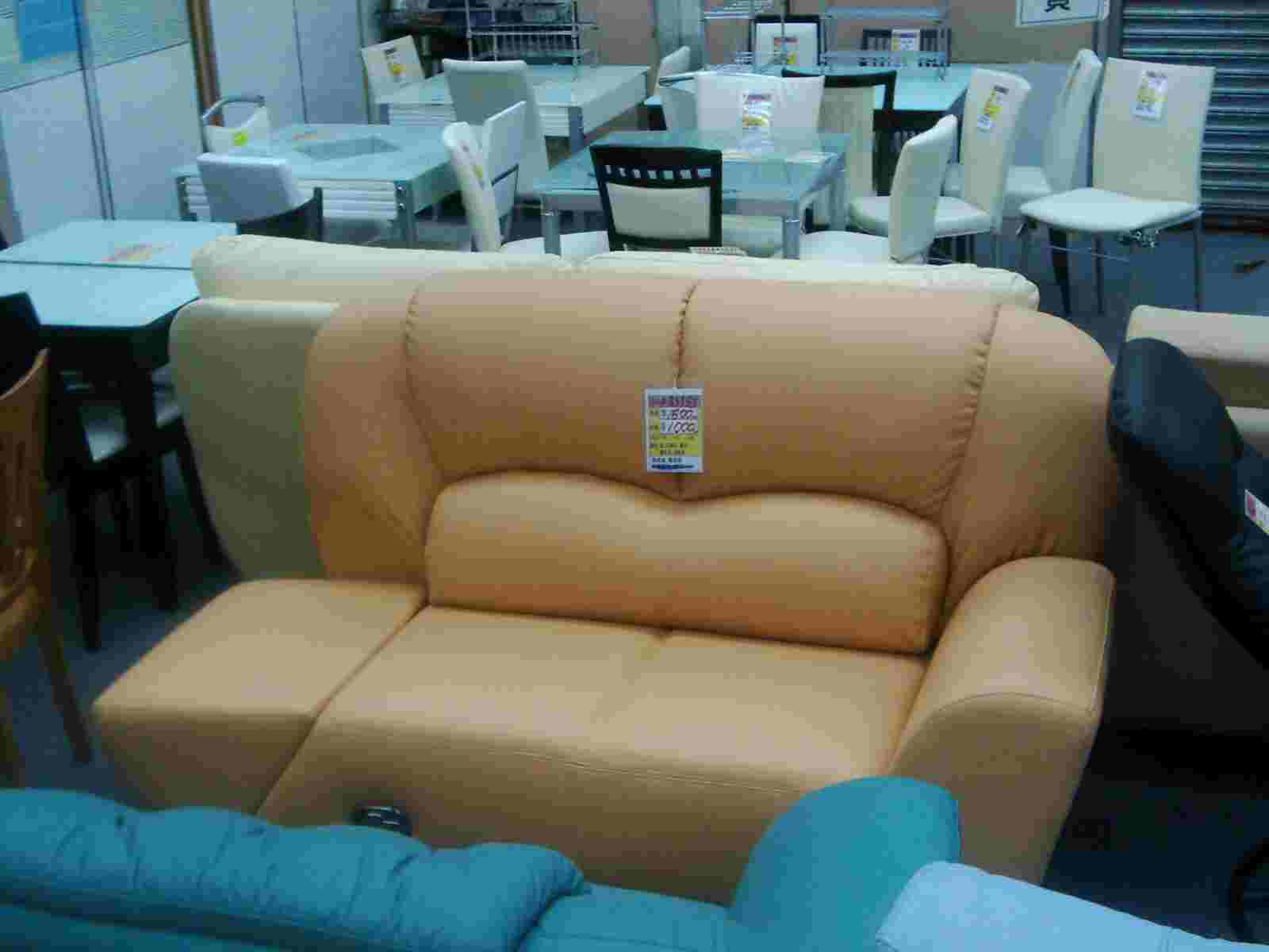 信緯傢俬王最平最多款!!貨品詳細資料 梳化床 / 3335S